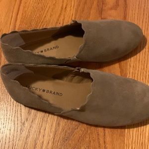 Lucky Brand flats.  Never worn, suede taupe colored